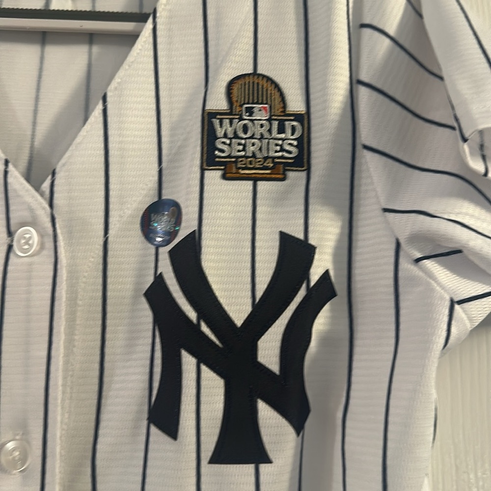NY Yankees Jersey (World Series) Juan Soto 22 (Nike) - Picture 2 of 4